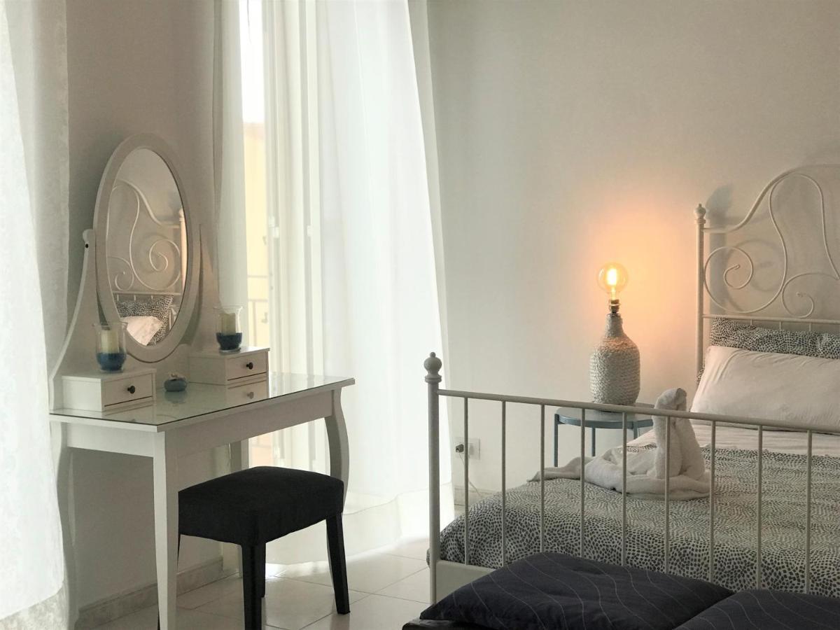 Vecchia Paradiso - A Un Passo Dal Mare Messina Dış mekan fotoğraf